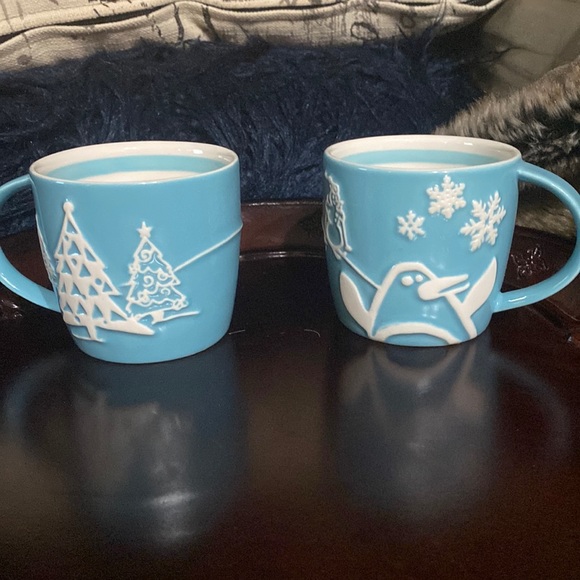 Tiffany blue Starbucks rare penguin and Christmas tree 07 set 2 - Picture 1 of 6